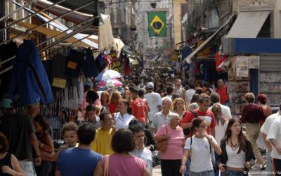 'Colonização europeia deixou cicatriz no DNA do Brasil', diz pesquisadora